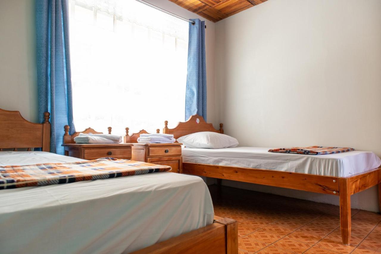 Hostel Bouganvilia Bed And Breakfast San Ramón Eksteriør bilde